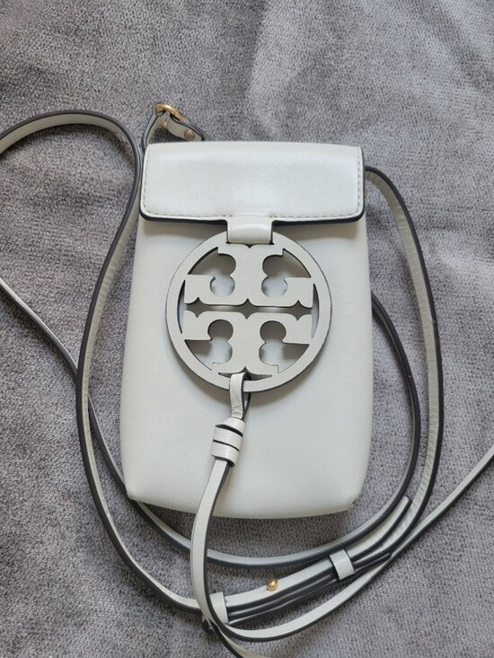 Tory Burch Handbags - Tory Burch Miller phone Crossbody Bag Ivory leather Double T Logo Cellphone